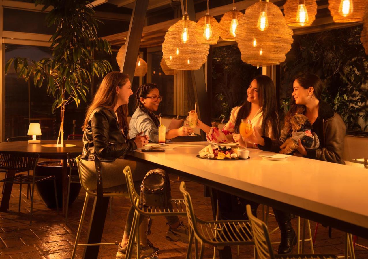Novotel Santiago Las Condes エクステリア 写真