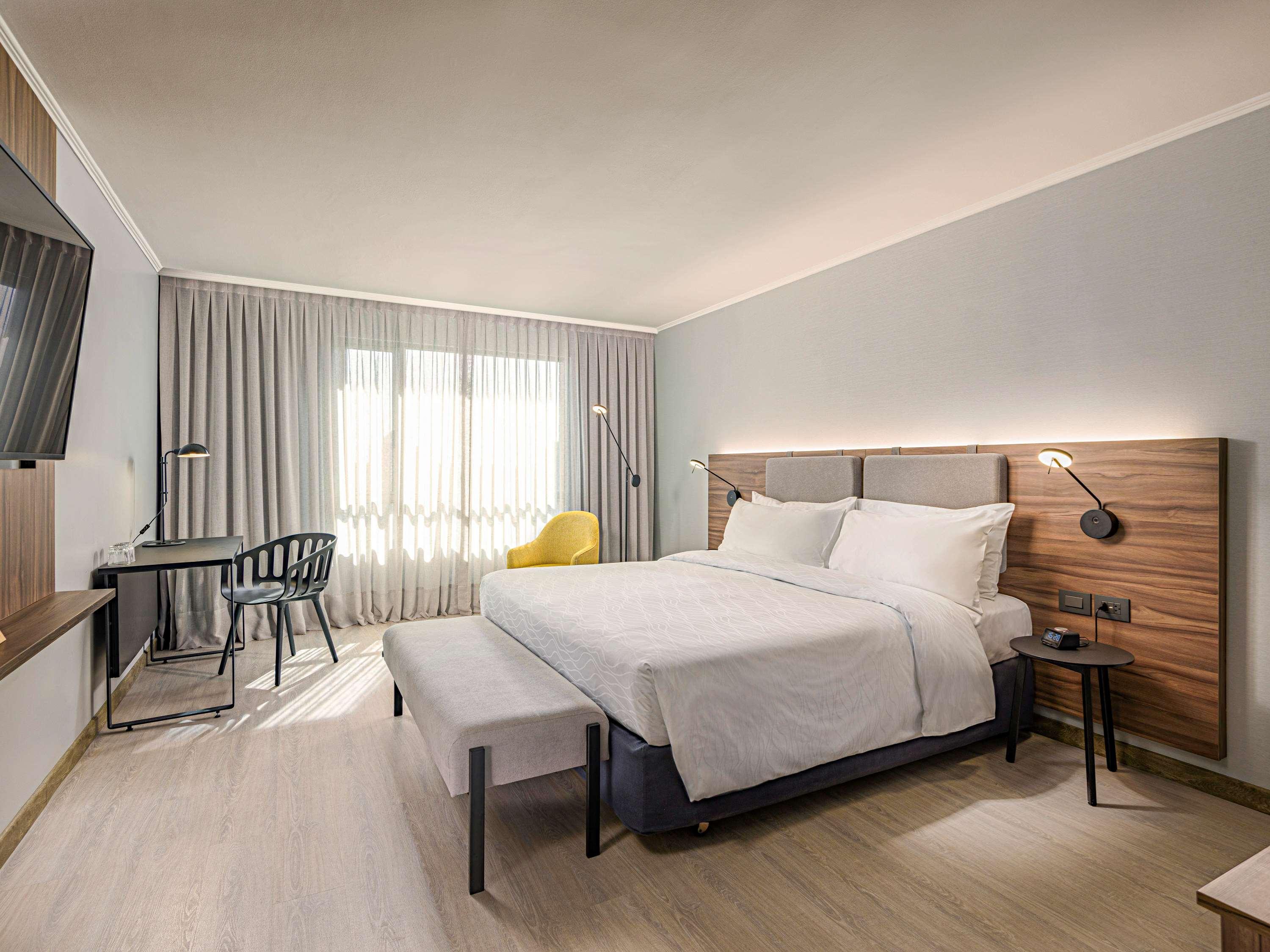 Novotel Santiago Las Condes エクステリア 写真