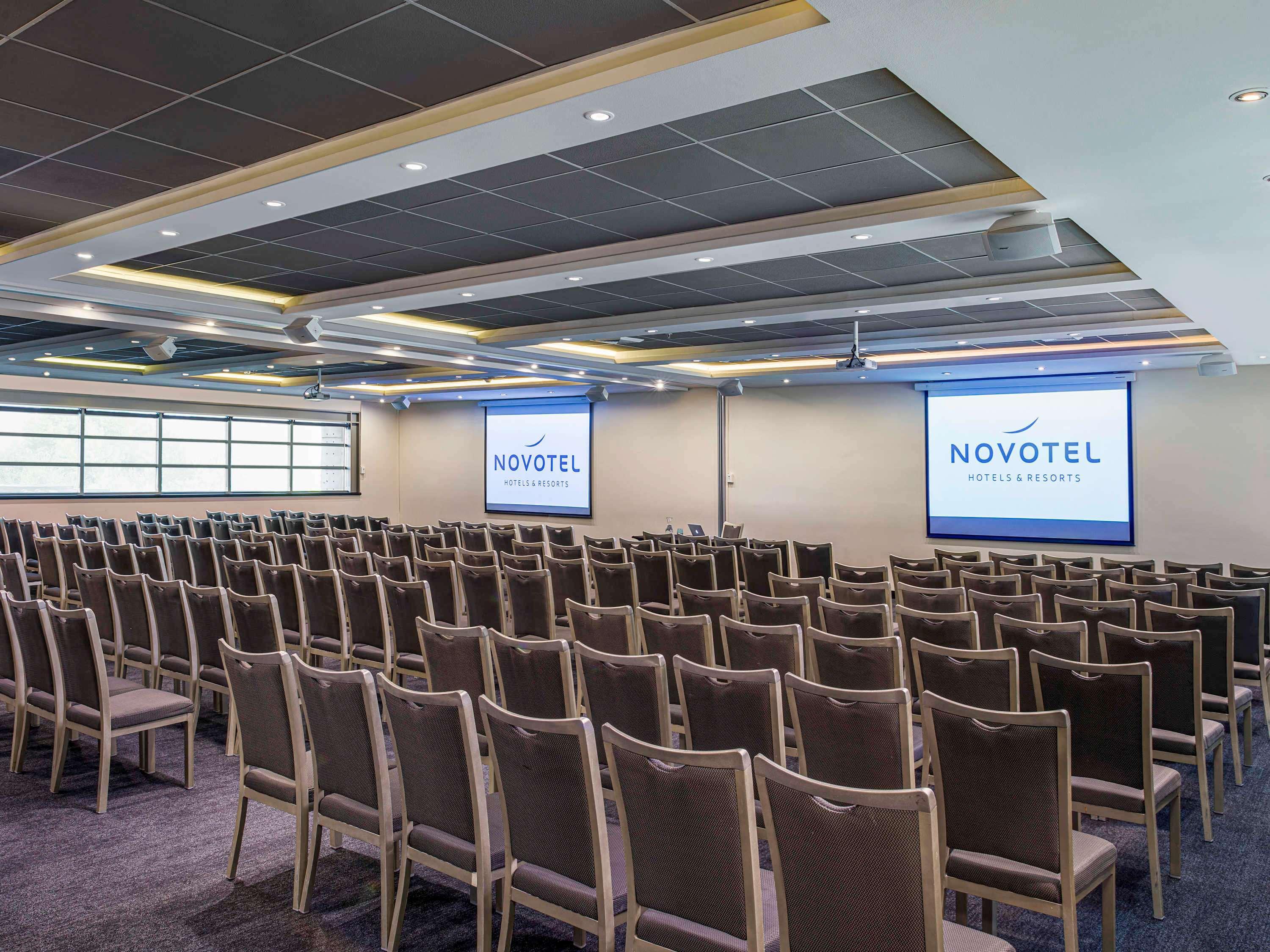 Novotel Santiago Las Condes エクステリア 写真