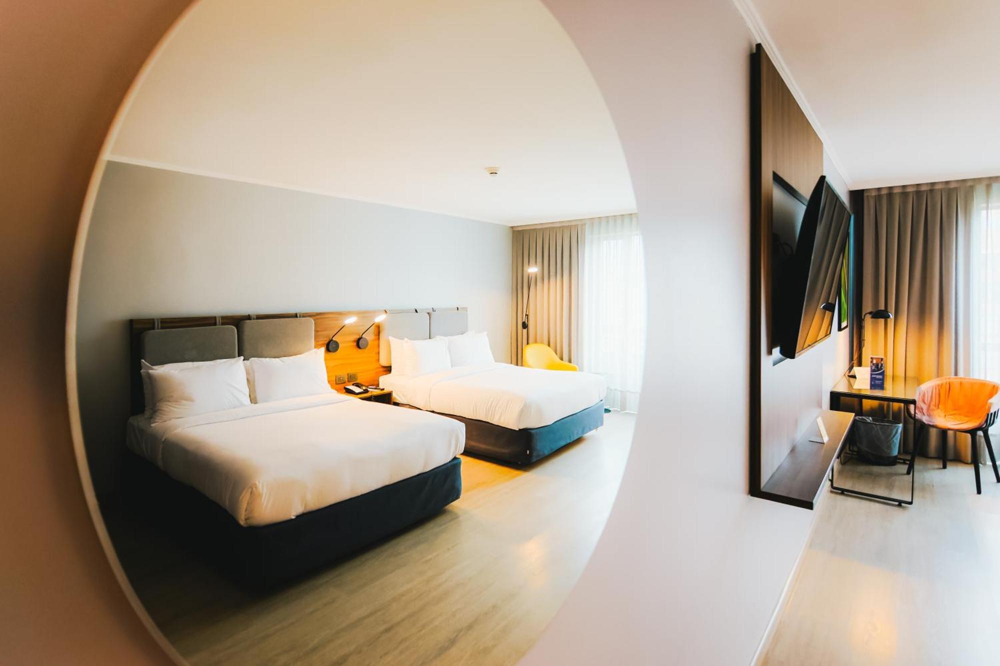 Novotel Santiago Las Condes エクステリア 写真